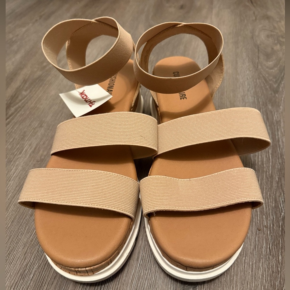 Cushionaire Sandals - Brand New w/ Tag